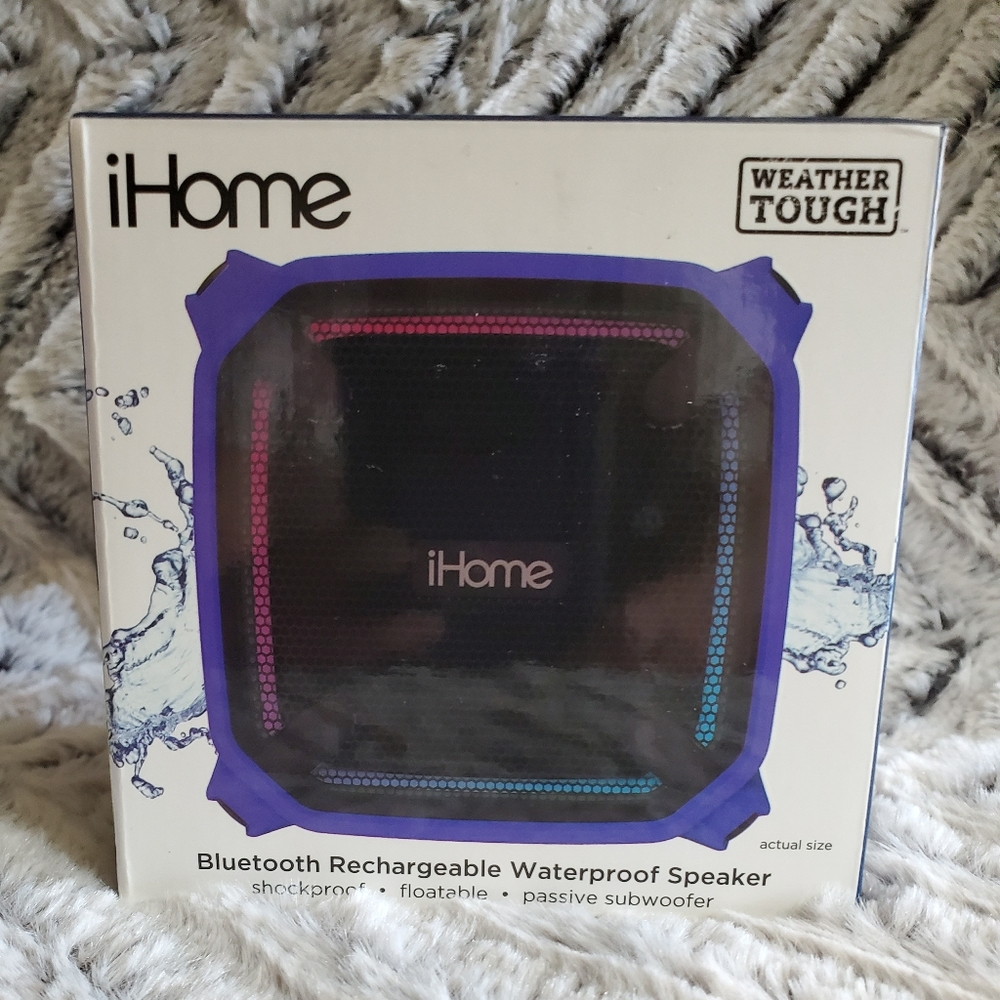 💫HP💫Weather Tough IHome Bluetooth Rechargeable Waterproof Speaker